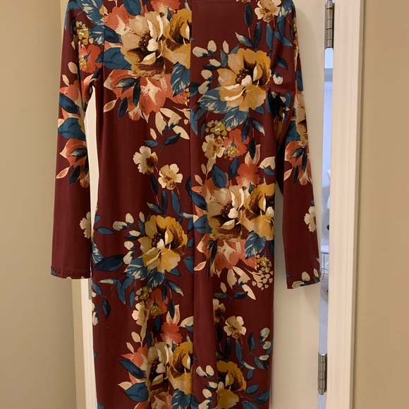 Floral dress - Picture 2 of 4